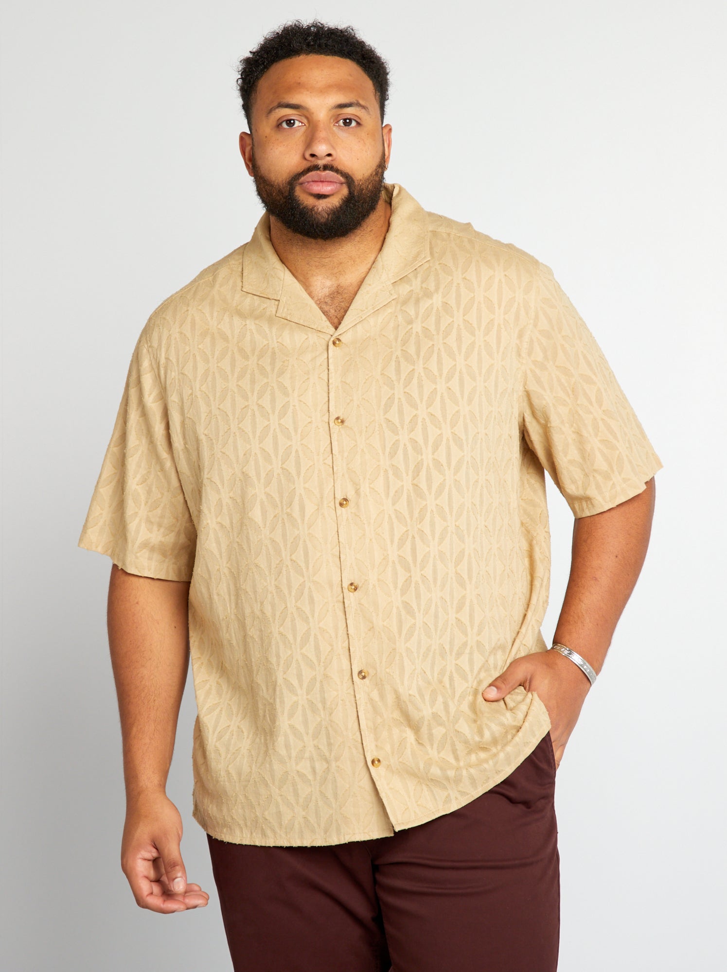 Camicia con motivi in rilievo - BEIGE
