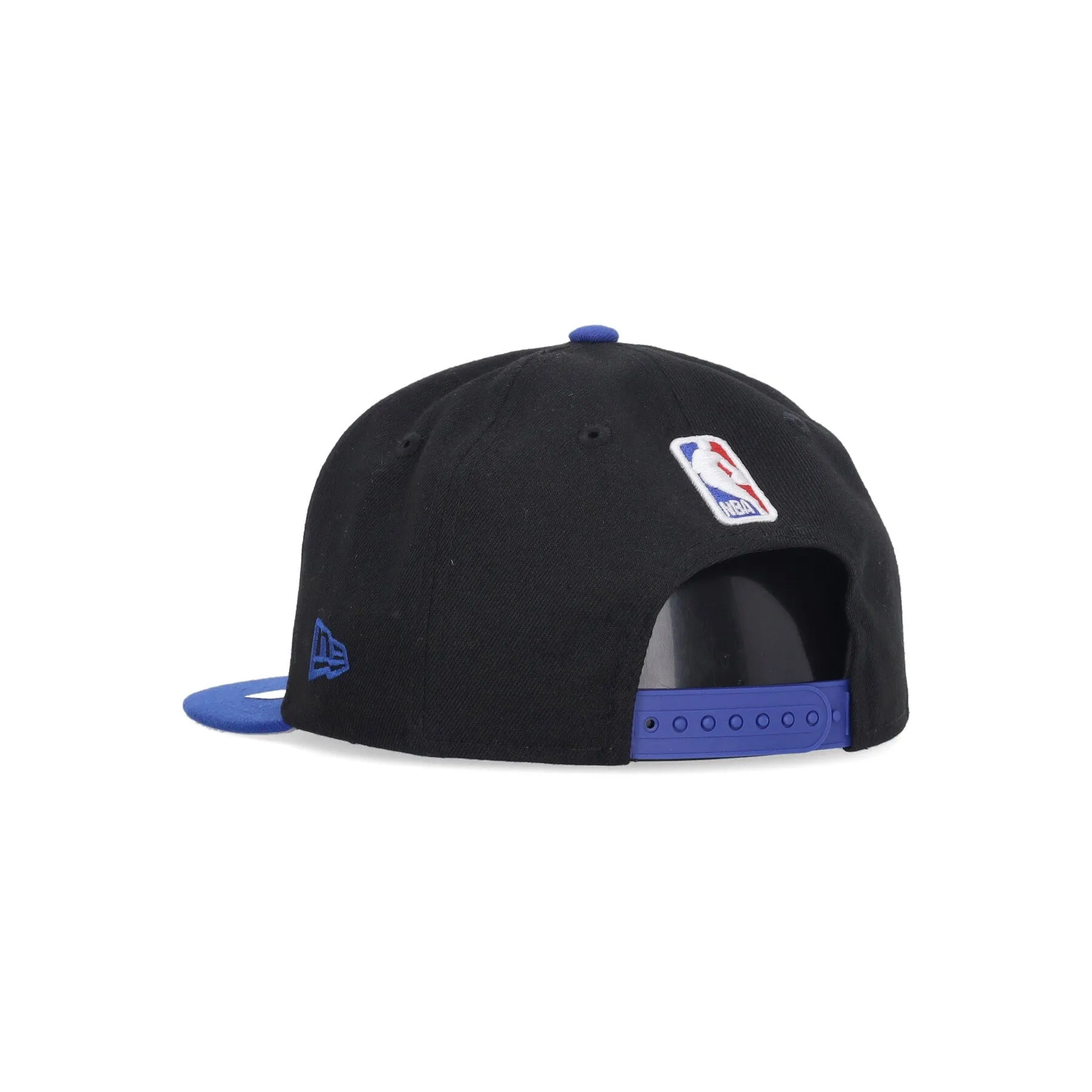Cappellino Visiera Piatta Uomo Nba Em 950 Tip Off Loscli Black/original Team Colors