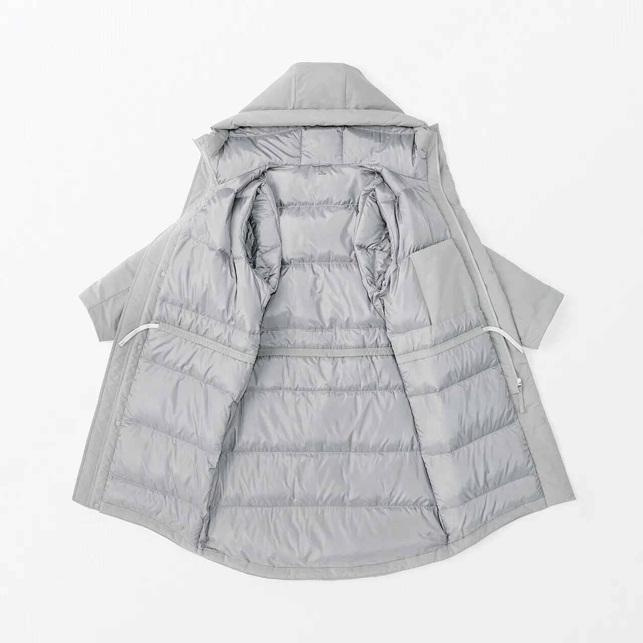 Cappotto con cappuccio in piumino da uomo