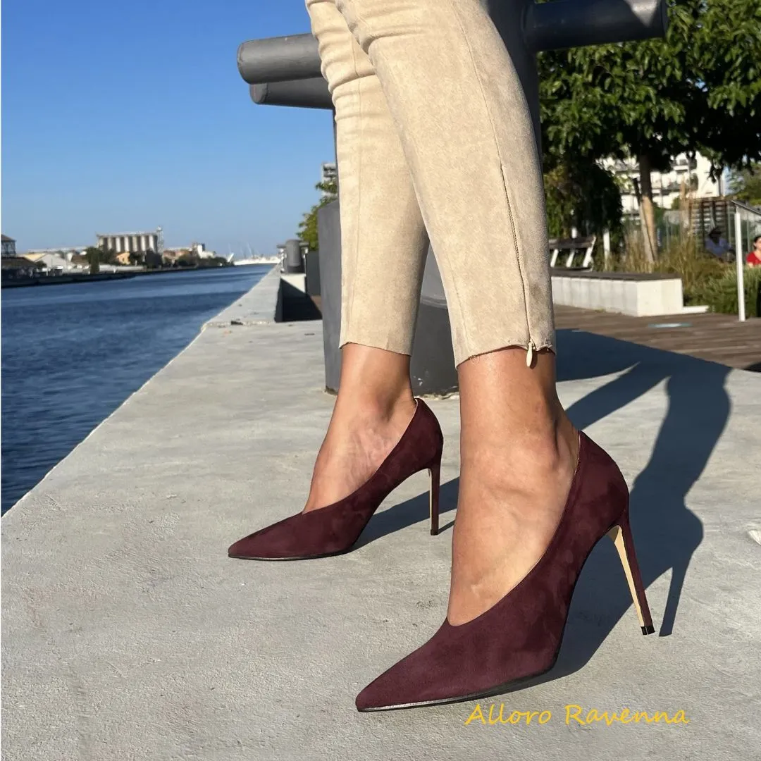Décolleté in camoscio wine tacco a spillo 9 cm
