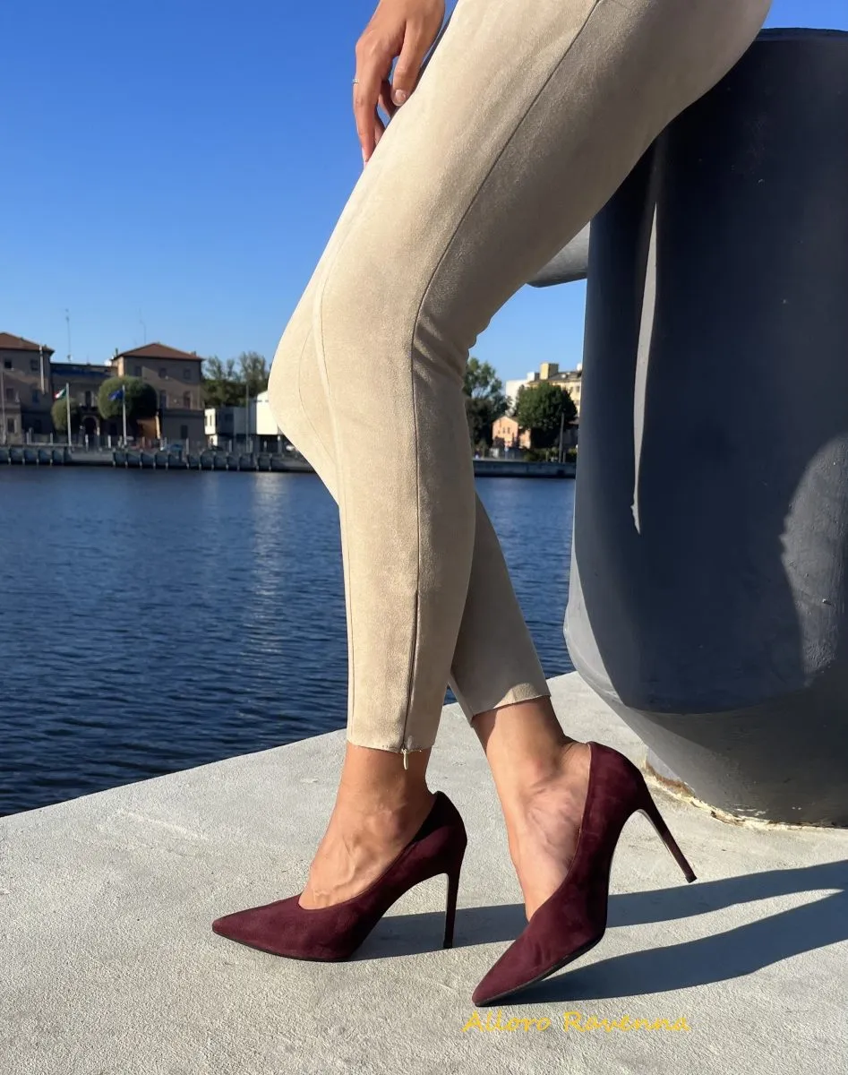 Décolleté in camoscio wine tacco a spillo 9 cm