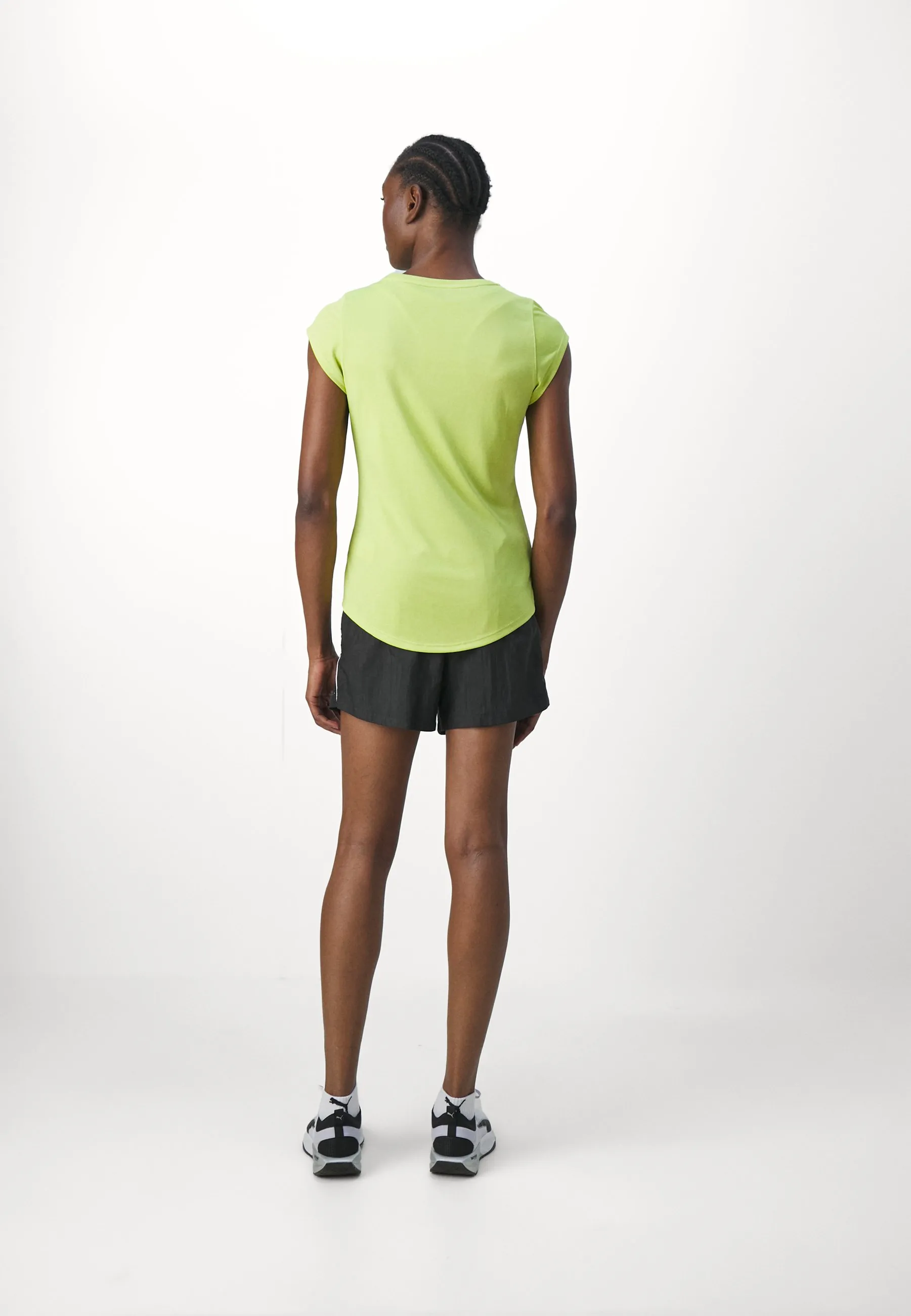 FIT MOVE SHORT - Pantaloncini sportivi