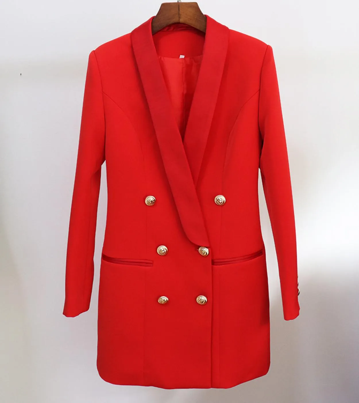 Giacca blazer firmata di alta qualità Bottoni leone da donna Collo a scialle in raso doppio petto Brazer lungo rosa rosso nero