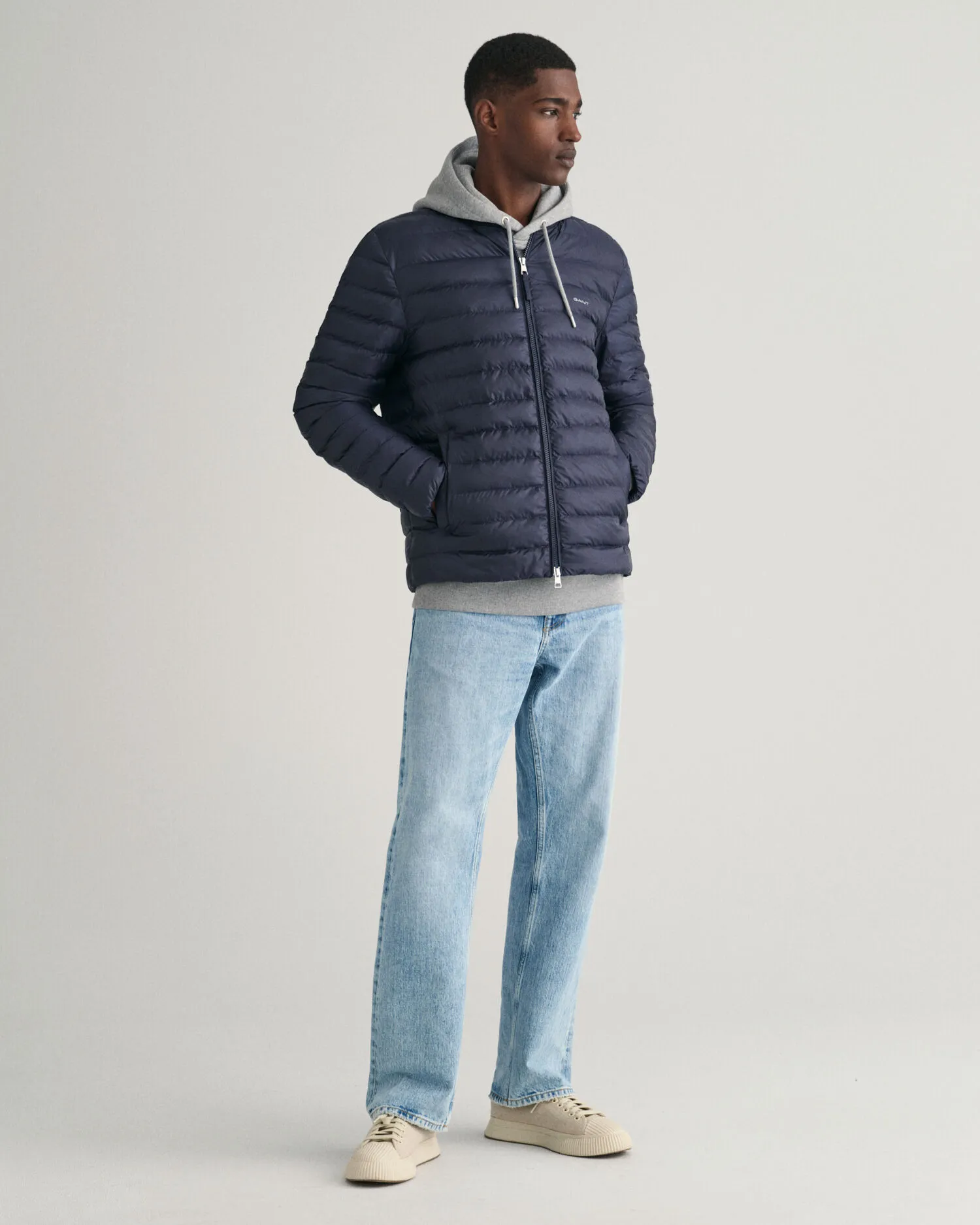 Giacca bomber imbottita leggera    
