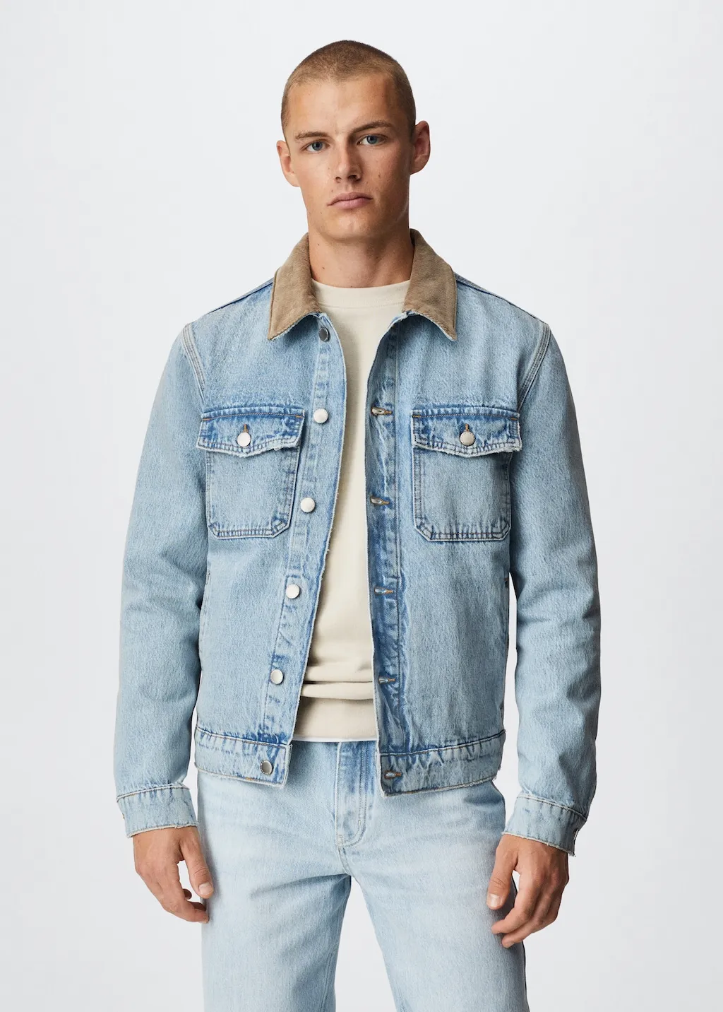 Giacca di jeans con collo a coste