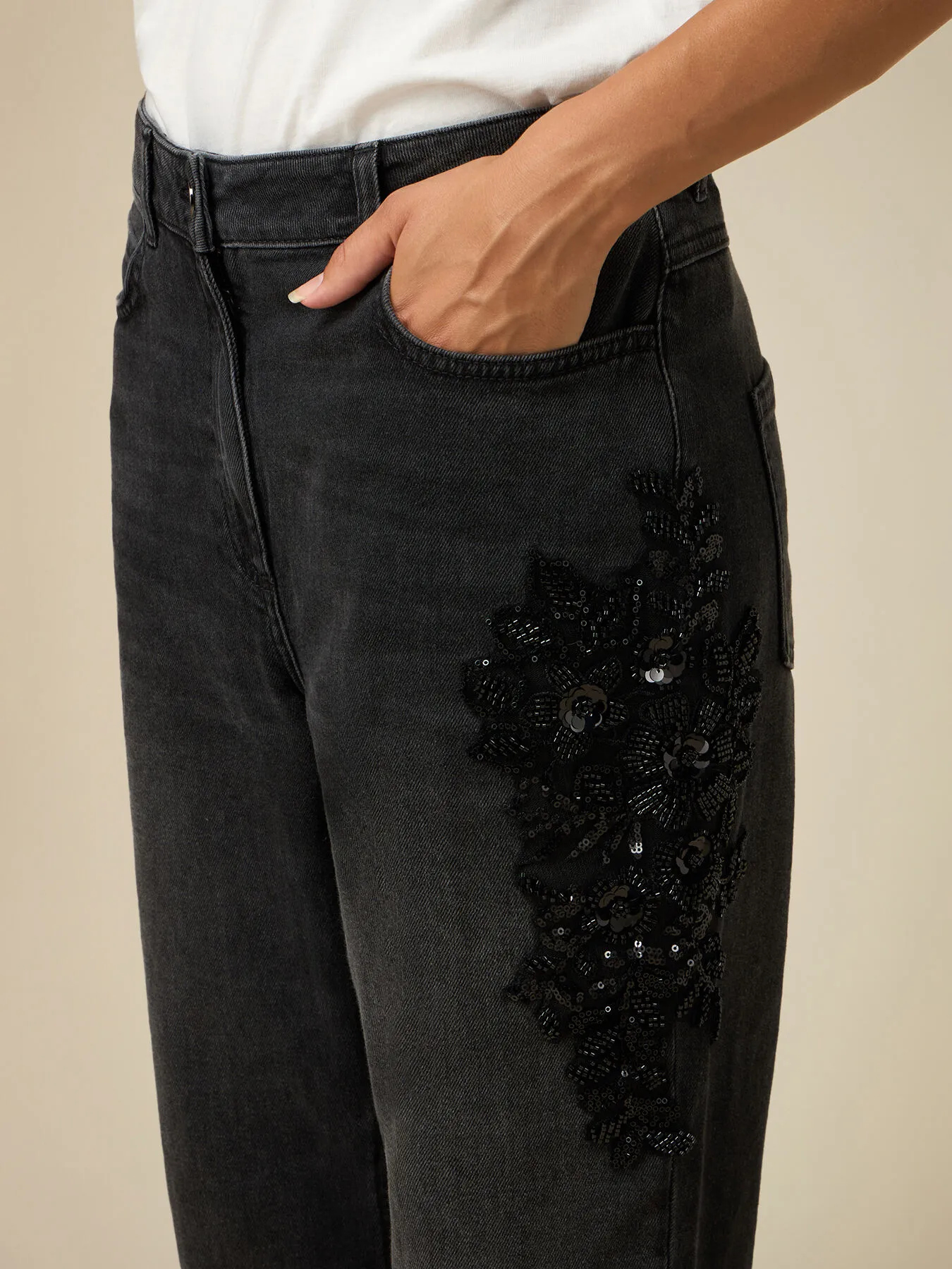 Jeans boyslim con patch gioiello