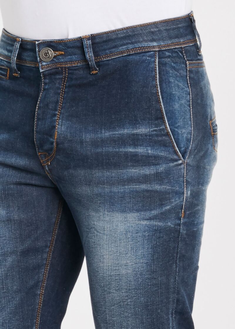 Jeans con taschino
