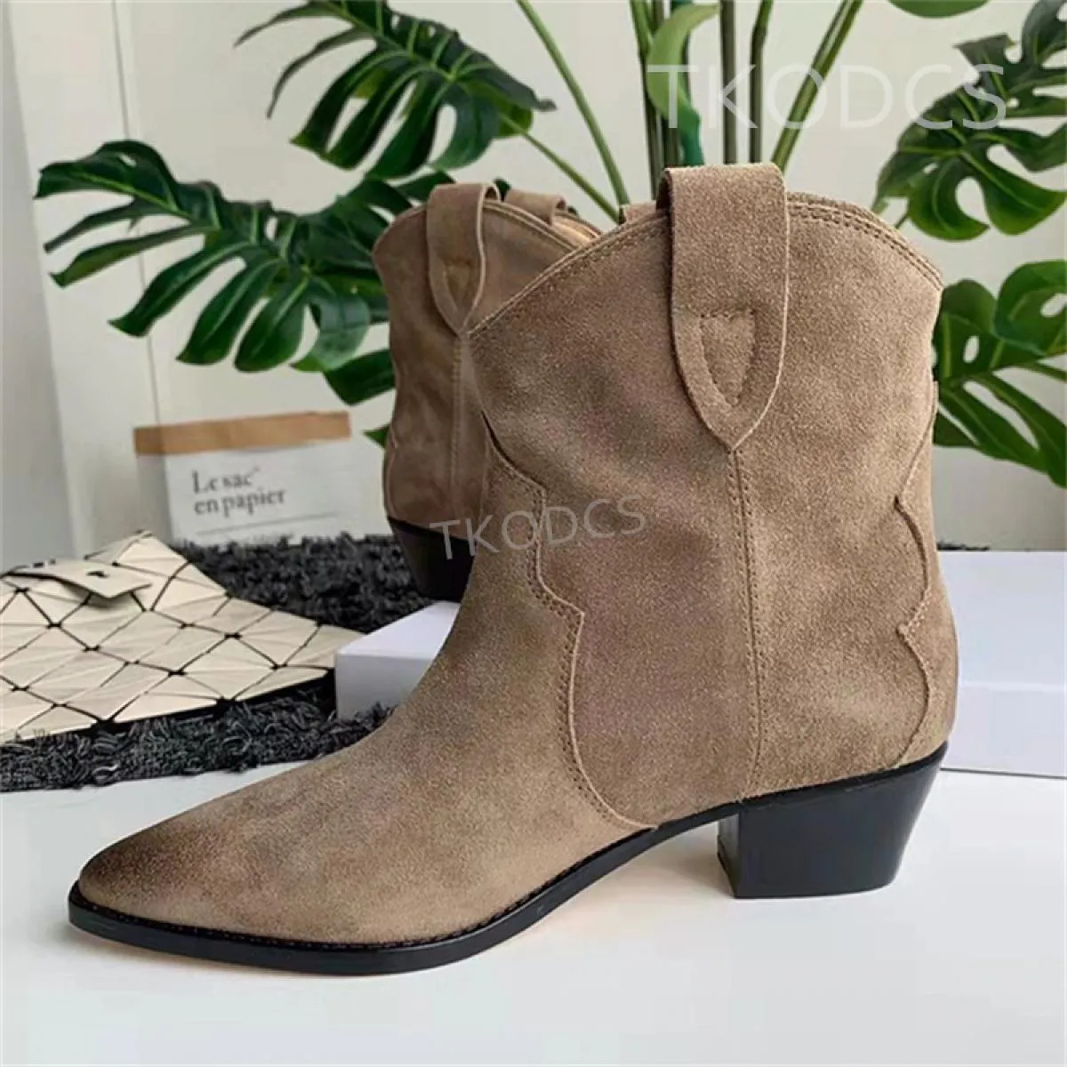 Moda pelle scamosciata di mucca inverno nuovi stivaletti classici di alta qualità moda versatile tacco medio comode donne slip o