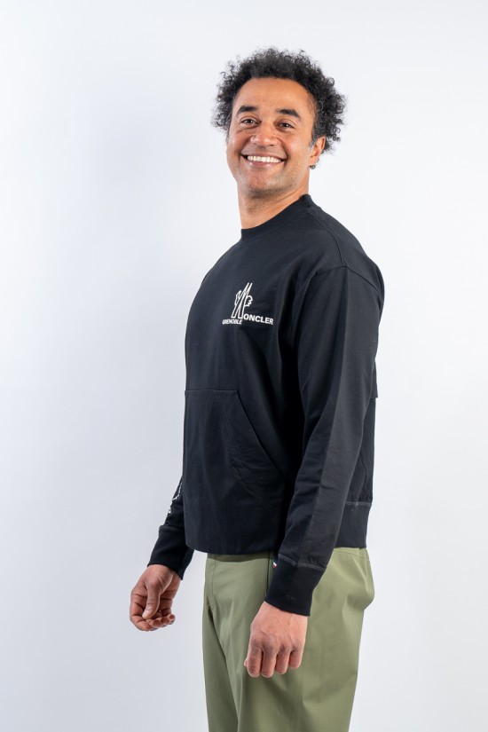 MONCLER SWEATSHIRT 8G000 02 809AD