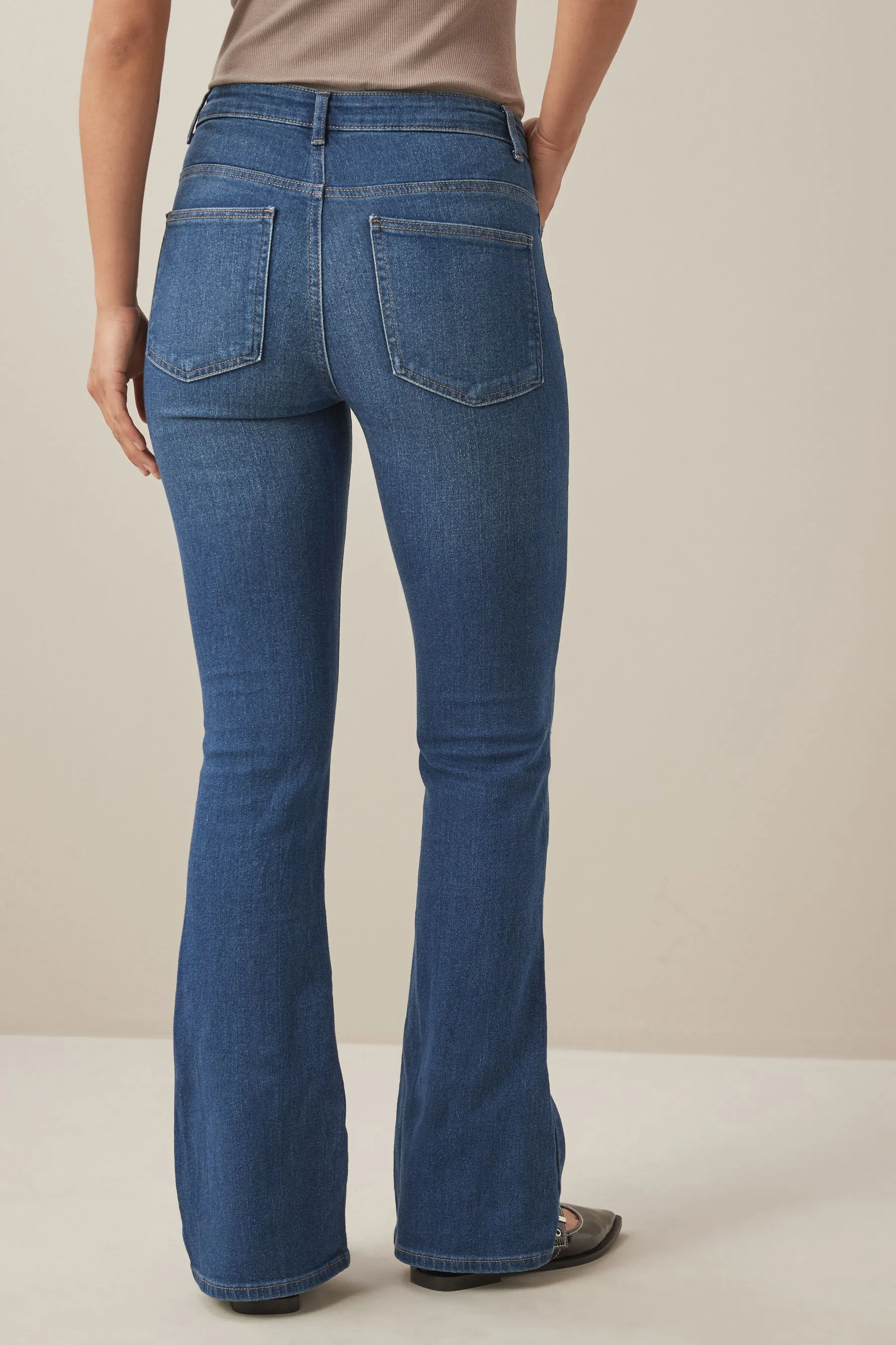 ONLY Lola High Waisted Flared Jeans with Comfort Stretch    