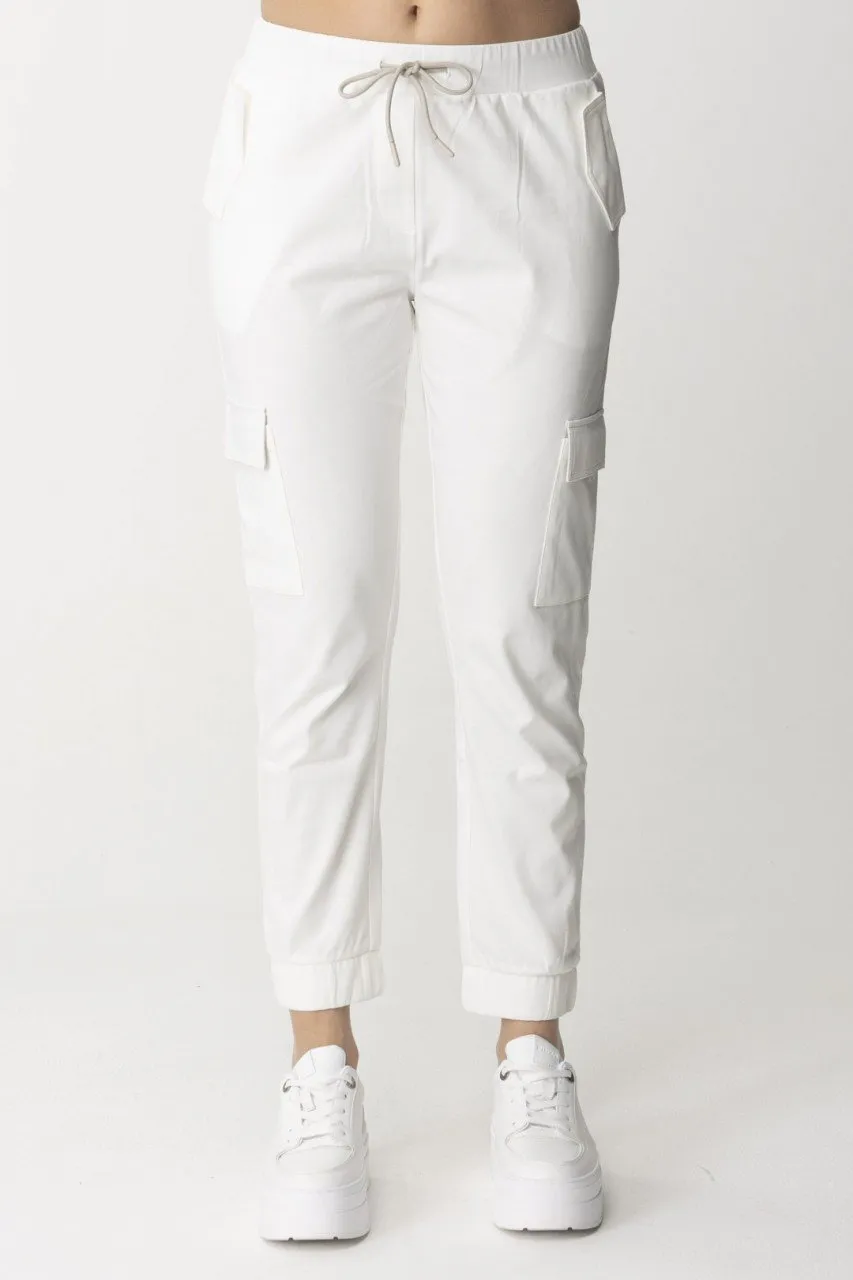 Pantaloni sportivi con coulisse e tasconi BIANCO