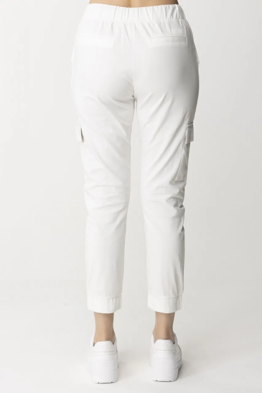 Pantaloni sportivi con coulisse e tasconi BIANCO