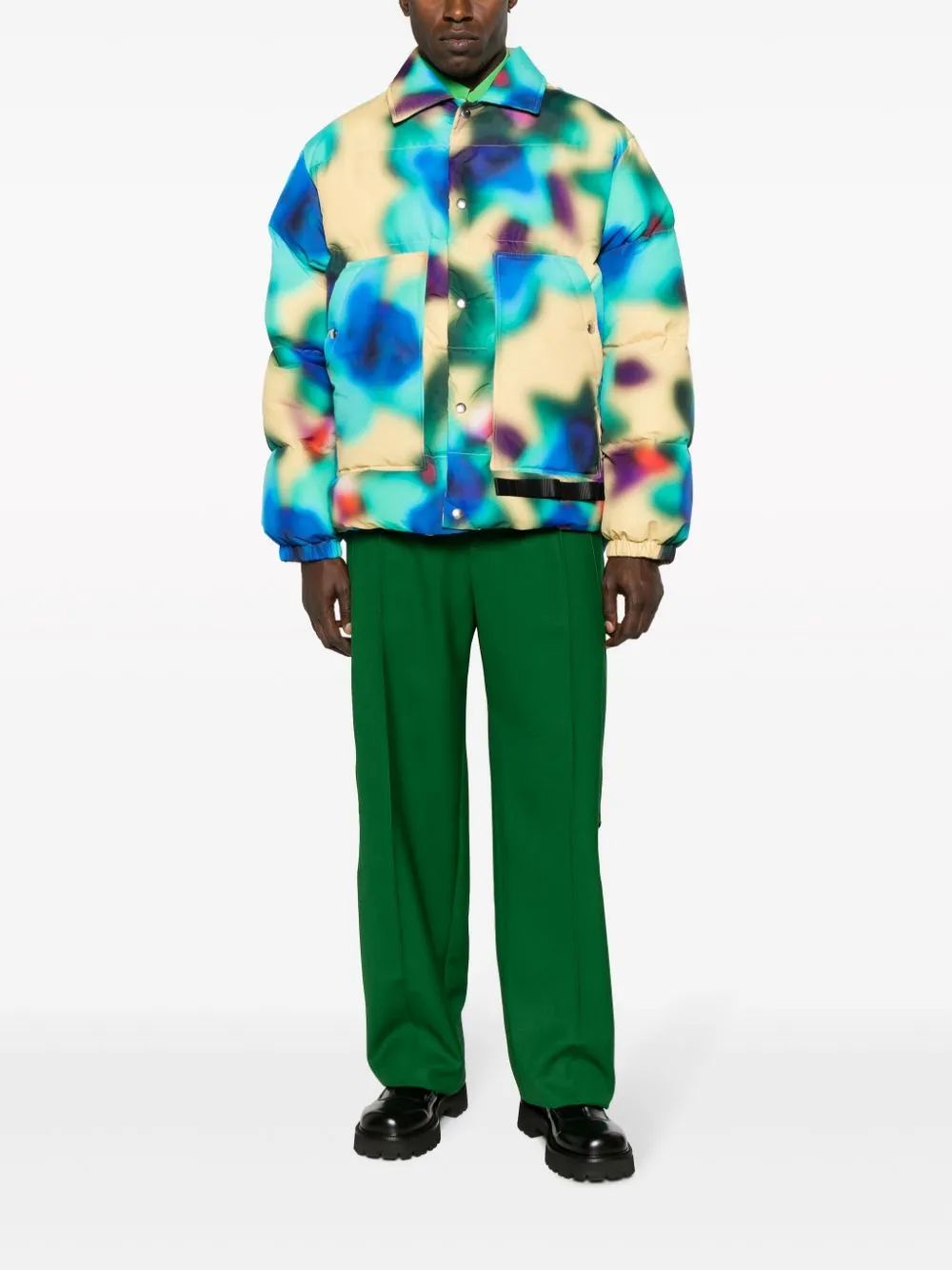 piumino con fantasia astratta multicolor