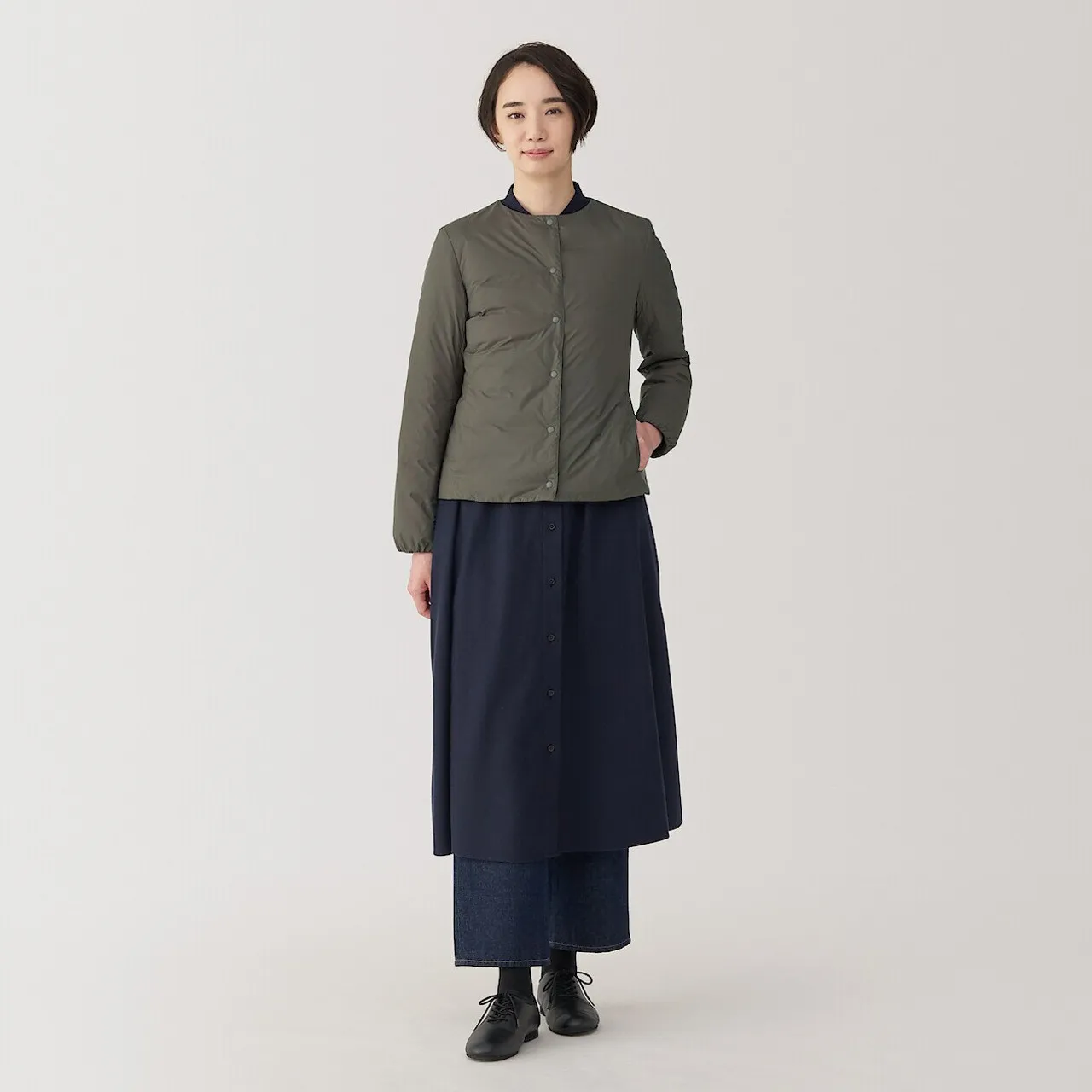 Piumino leggero senza colletto in nylon