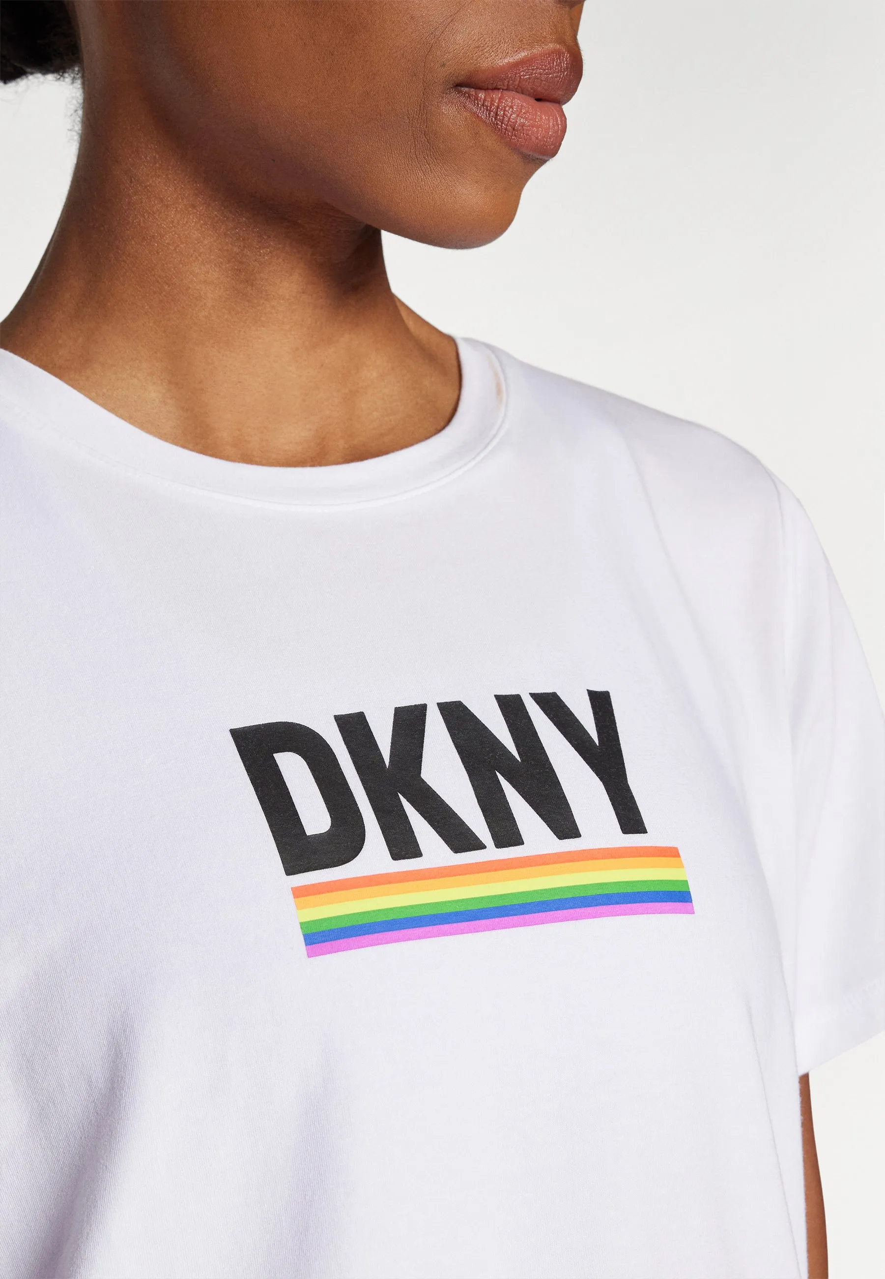 RAINBOW PRIDE LOGO SHORT SLEEVE CREW NECK TEE - T-shirt con stampa