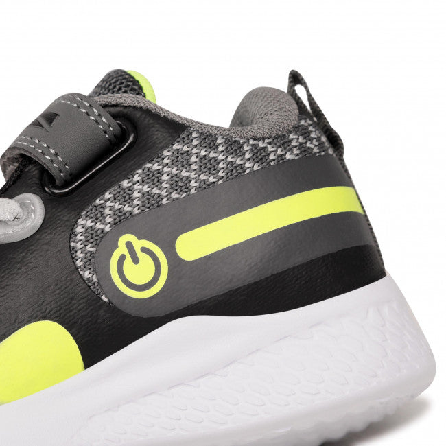 SNEAKERS CON LUCI