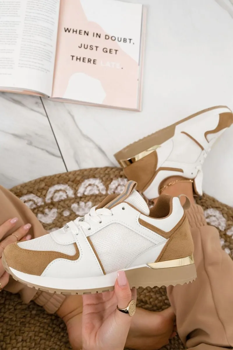 Sneakers con pannelli a contrasto bianco e Camel