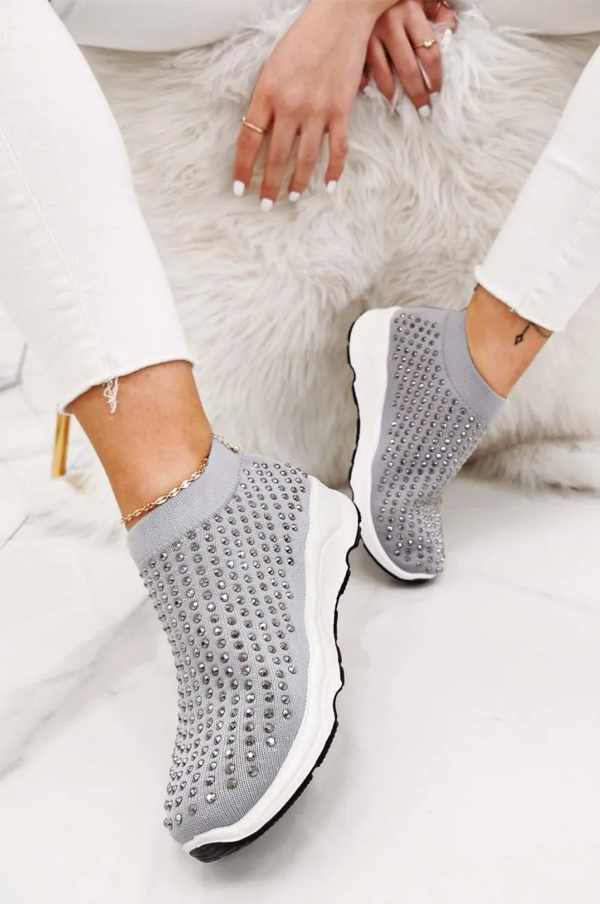 Sneakers grigie in tessuto elastico e strass
