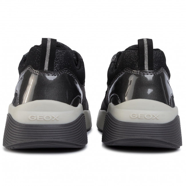 SNEAKERS J. SINEAD STELLE