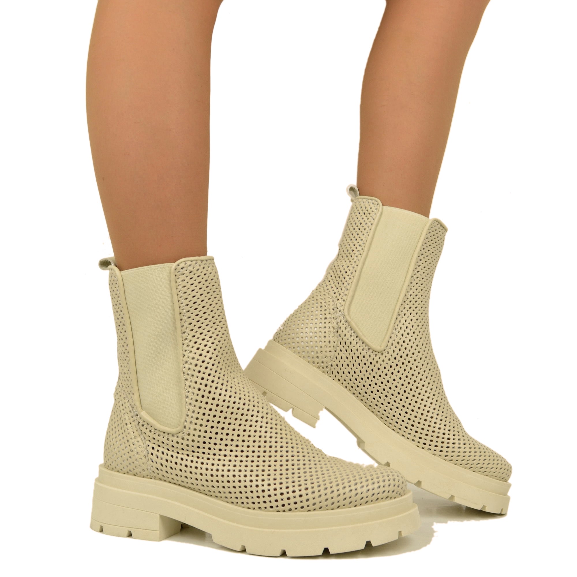 Stivaletti Beatles Donna Traforati Beige Made in Italy